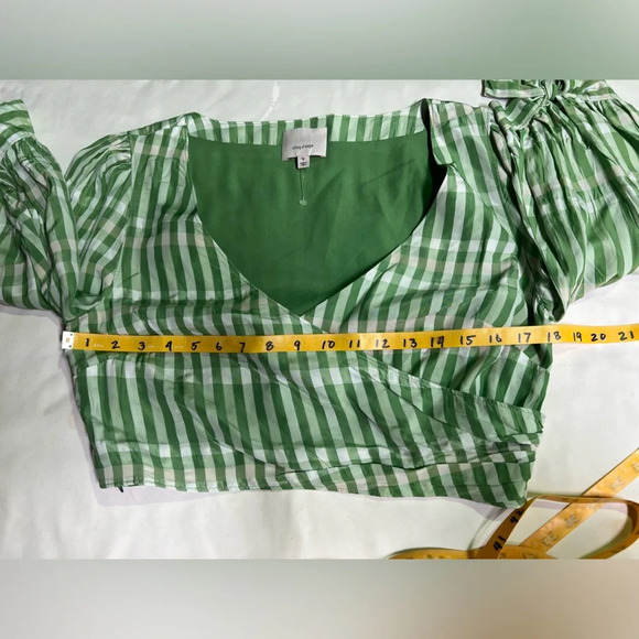CINQ‎ A SEPT Green and white FLORA gingham surplice crop top size M - Picture 13 of 14